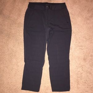 Athleta Hiking Cropped Pants